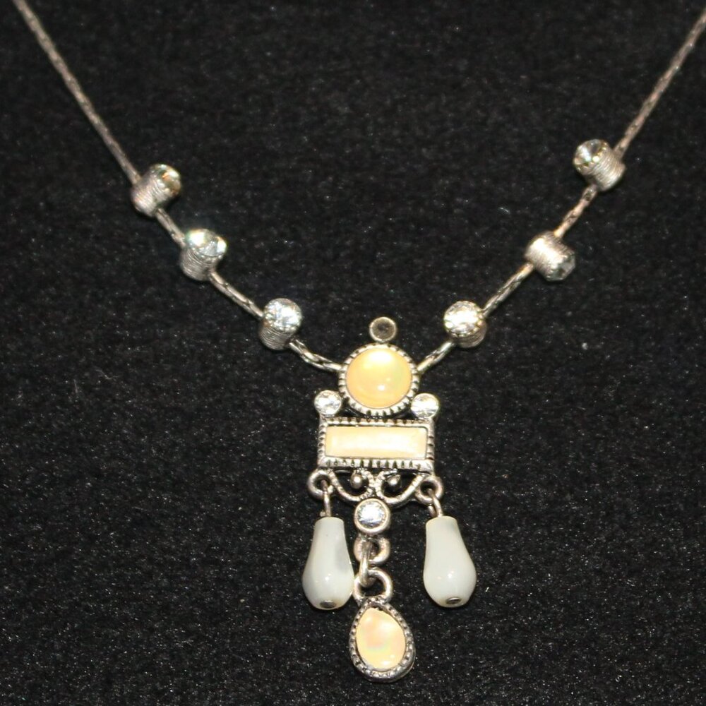 1928 Delicate Victorian style Rhinestone Pearl Pendant Necklace